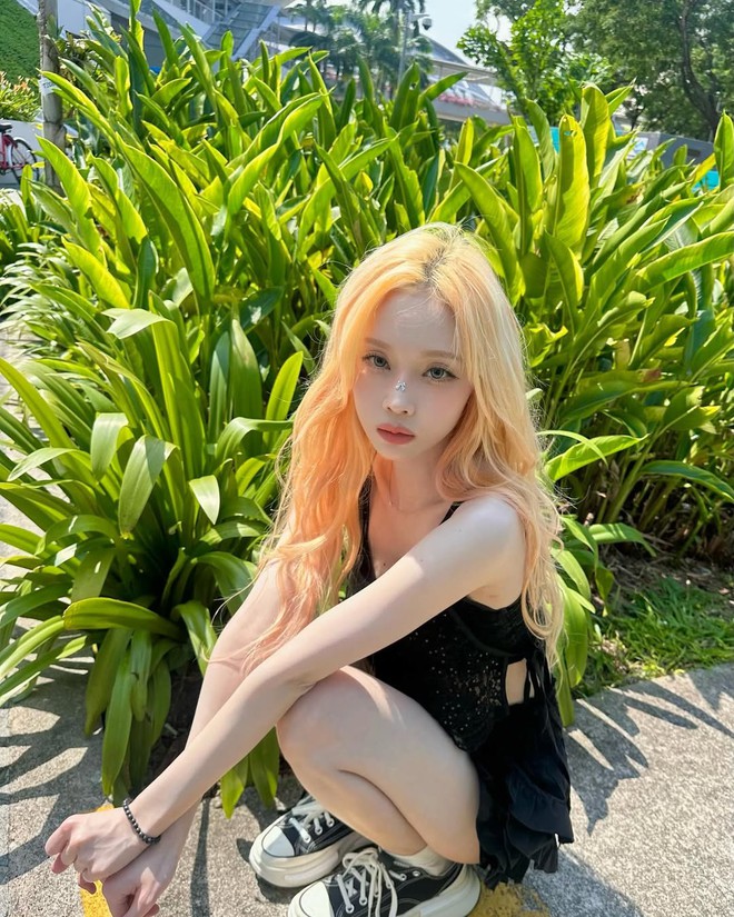 Mỹ nhân nghi hẹn hò Jungkook (BTS): Visual như tuyệt tác AI, nhìn đến mặt mộc càng sửng sốt tột độ- Ảnh 10.