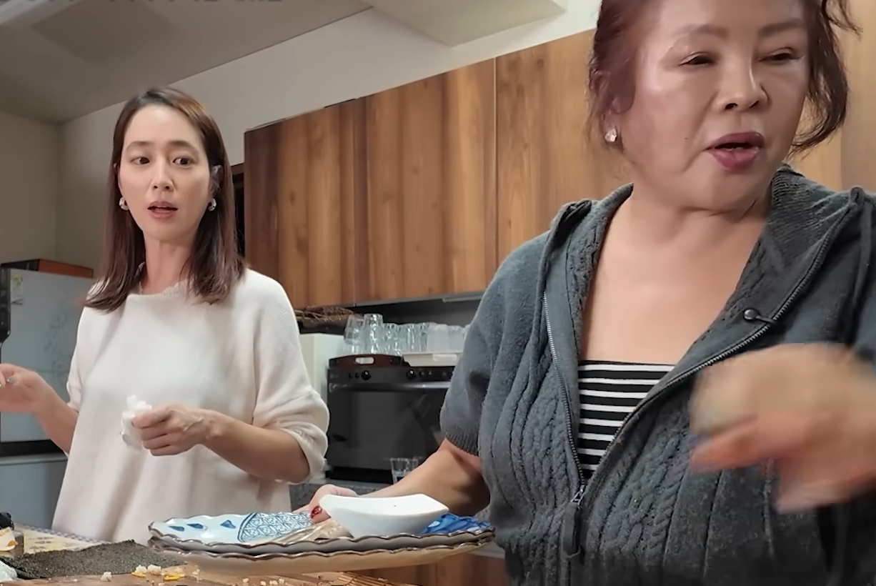 Quý tử 10 tuổi nhà Lee Byung Hun nói một câu giữa trường quay khiến dân tình khen nức nở- Ảnh 3. Quý tử 10 tuổi nhà Lee Byung Hun nói một câu giữa trường quay khiến dân tình khen nức nở- Ảnh 3.