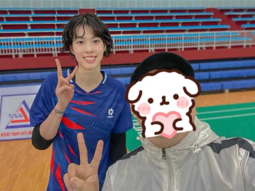 Dụi mắt 3 lần mới nhận ra Trần Thị Thanh Thuý -chủ công số 1 Việt Nam khi về nước săn Dụi mắt 3 lần mới nhận ra Trần Thị Thanh Thuý -chủ công số 1 Việt Nam khi về nước săn