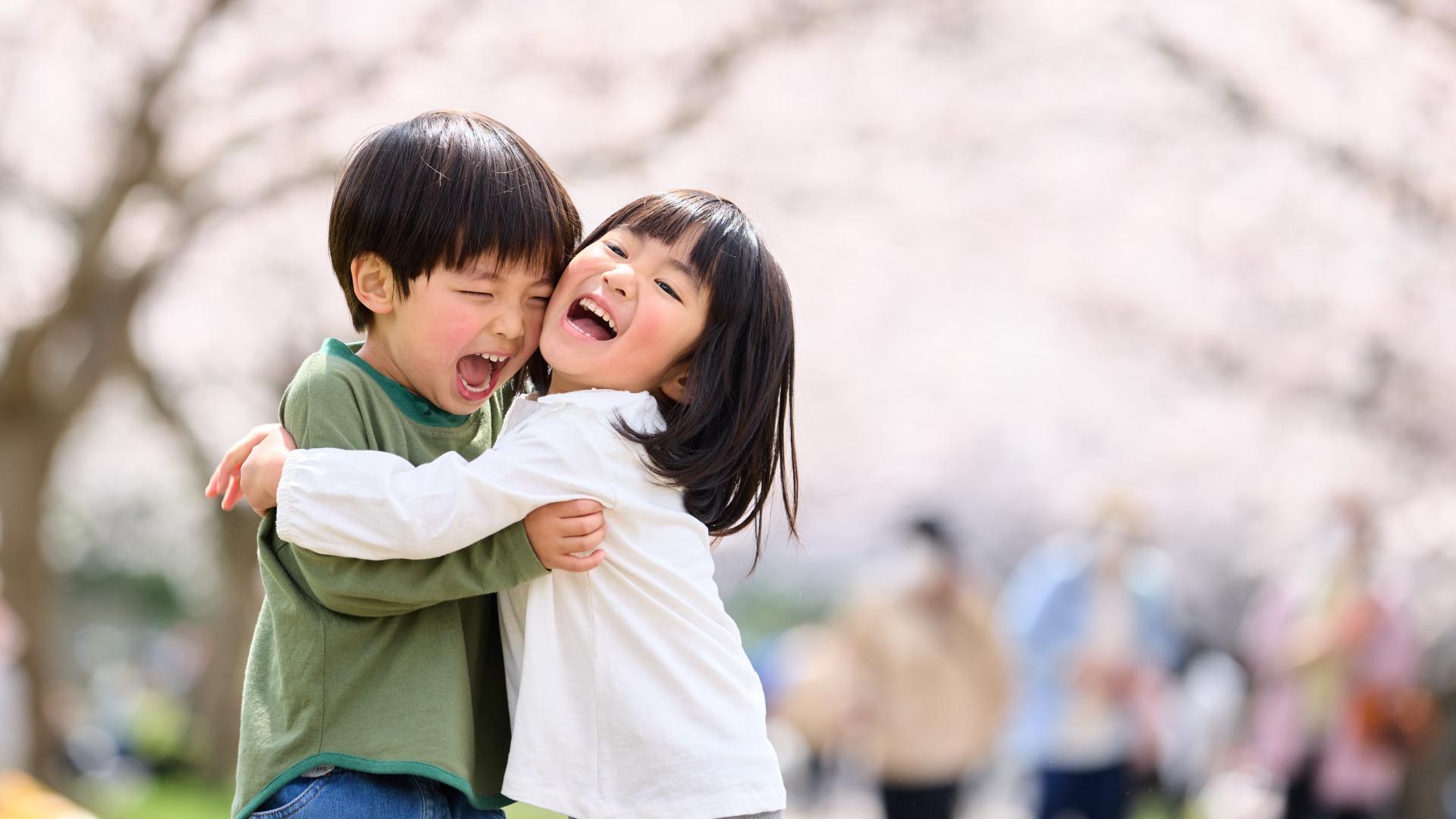 Chỉ là hai chiếc bánh sinh nhật, sao lại gây bão thế này?- Ảnh 3.