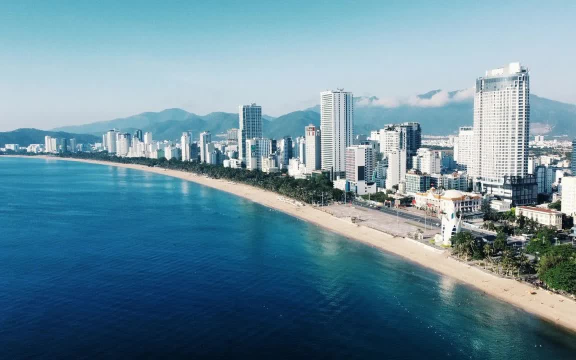 Vượt thách thức thiên tai, du lịch Khánh Hòa tăng tốc trở lại.