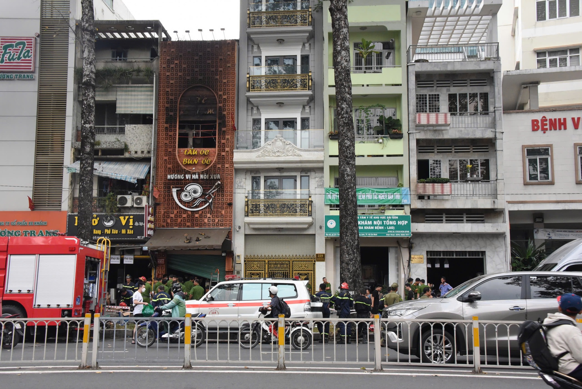 Vụ cháy quán ăn ở TPHCM: Chỉ có một lối thoát nạn duy nhất- Ảnh 2.