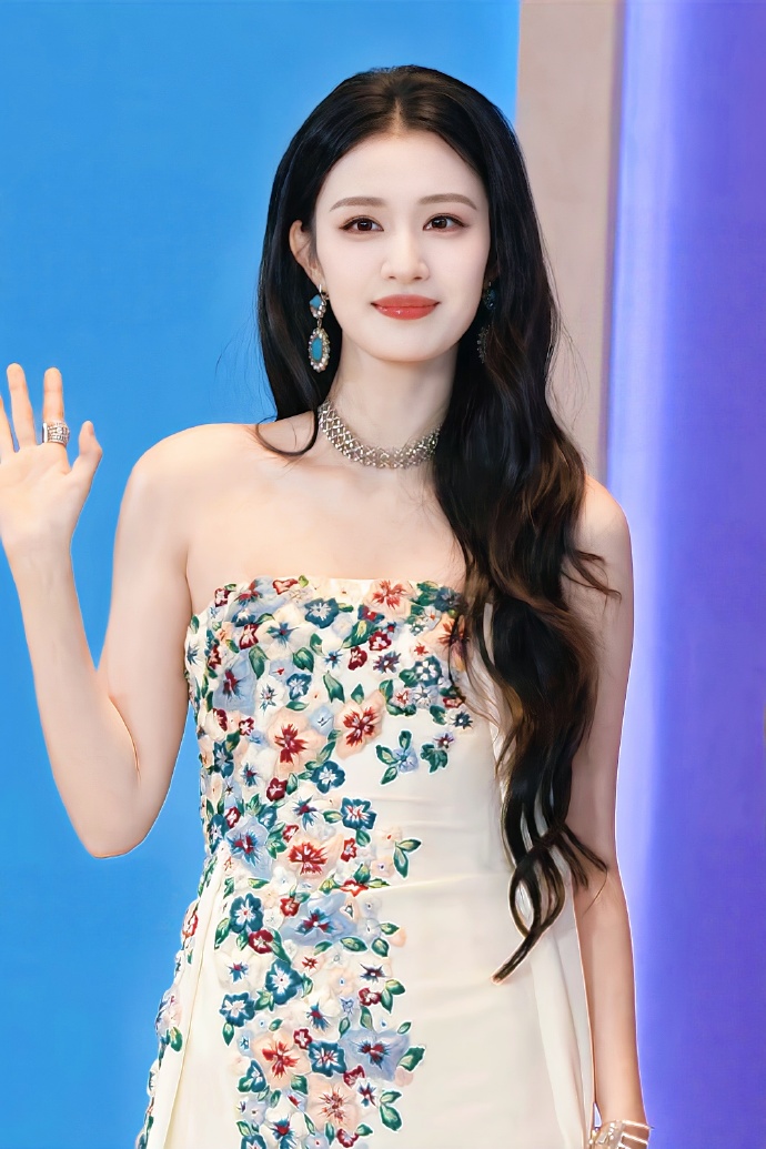 Thảm đỏ hot nhất Cbiz: Thảm đỏ hot nhất Cbiz: