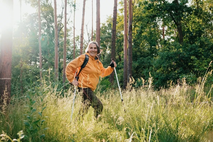 Không phải gym hay ăn uống, thói quen này giúp bạn có thêm 11 năm sống thọ- Ảnh 1.