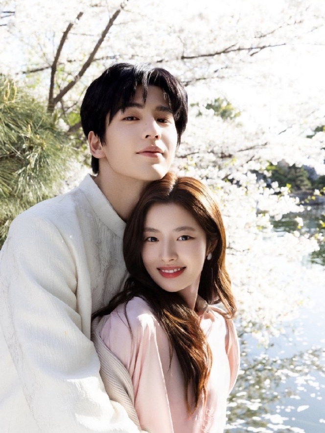 10 cặp đôi đẹp nhất Trung Quốc 2025: Triệu Lộ Tư - Trần Vỹ Đình xếp thứ 7, hạng 1 trời sinh để yêu nhau- Ảnh 2.