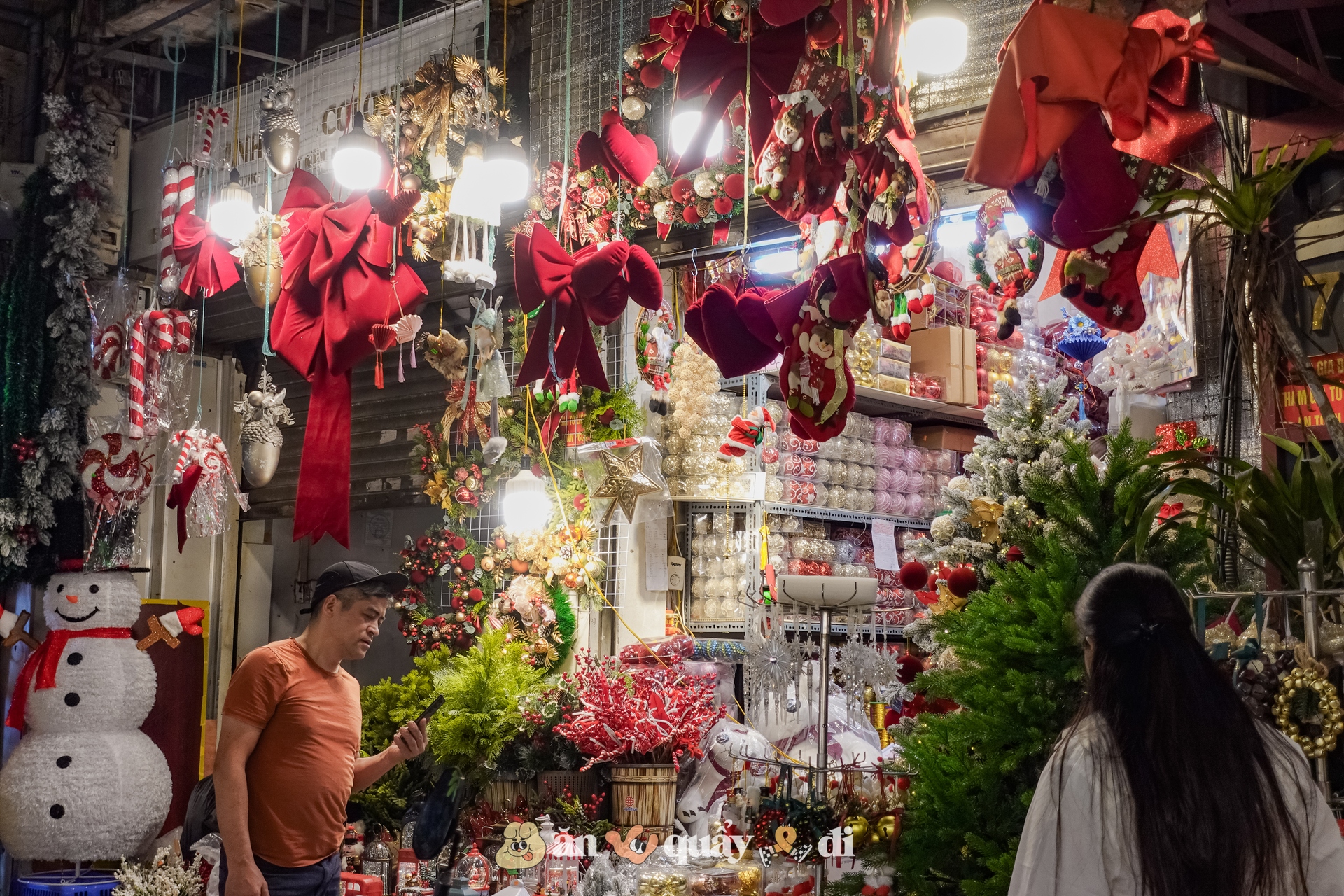 Khung cảnh rực sáng tại Hàng Mã đã trở lại- Ảnh 4.