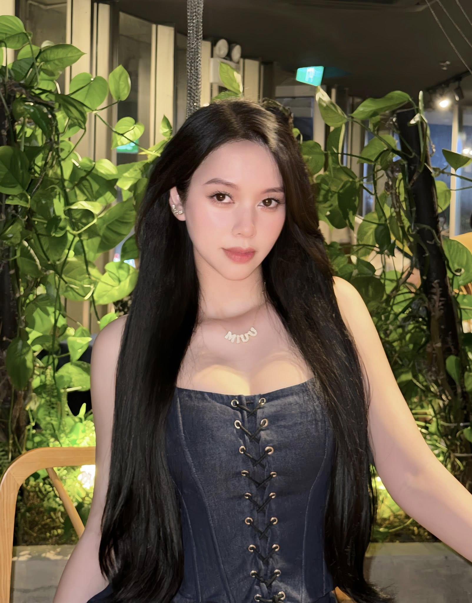 Clip Huỳnh Anh nắm tay một cô gái leo thẳng lên "hot search": Dân mạng đồng loạt nói ra 1 từ- Ảnh 9.