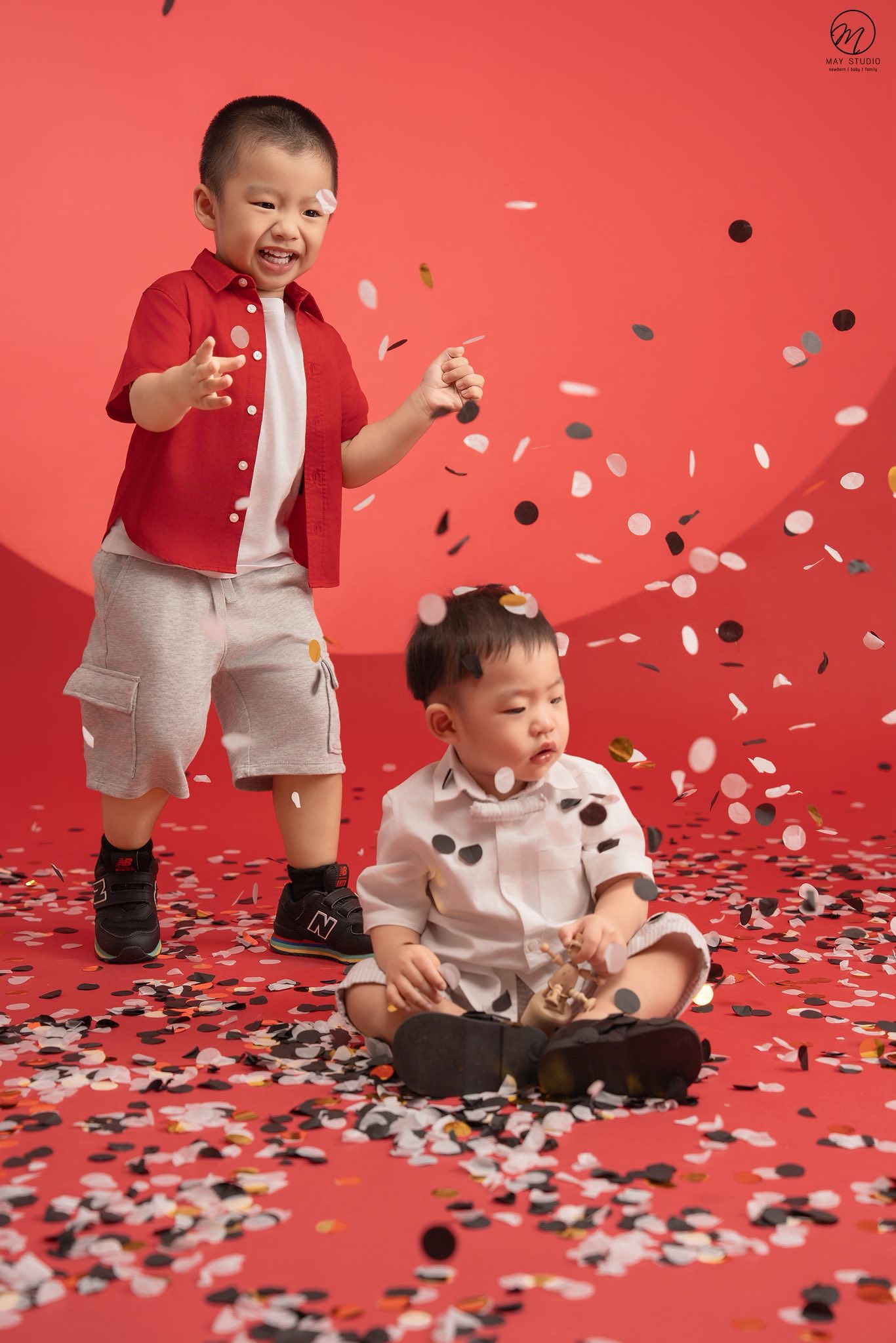 Sao nữ Vbiz lộ ảnh bí mật sinh con 1 năm trước- Ảnh 2. Sao nữ Vbiz lộ ảnh bí mật sinh con 1 năm trước- Ảnh 2.