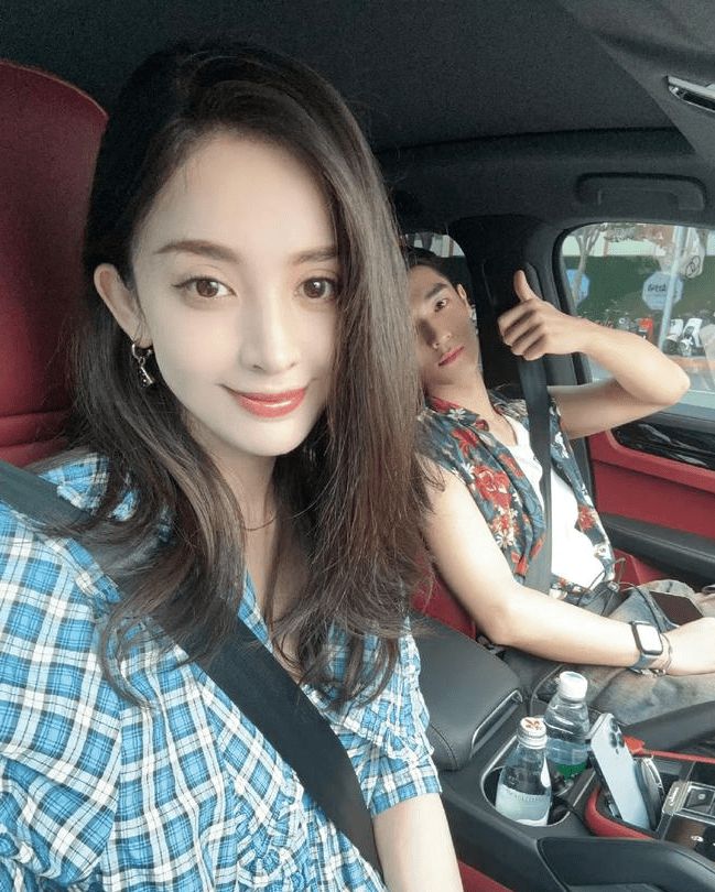 Cặp diễn viên 92-93 cố tình để lộ bằng chứng hẹn hò, từ bạn thân hơn 10 năm nay đã thành người yêu?- Ảnh 2.