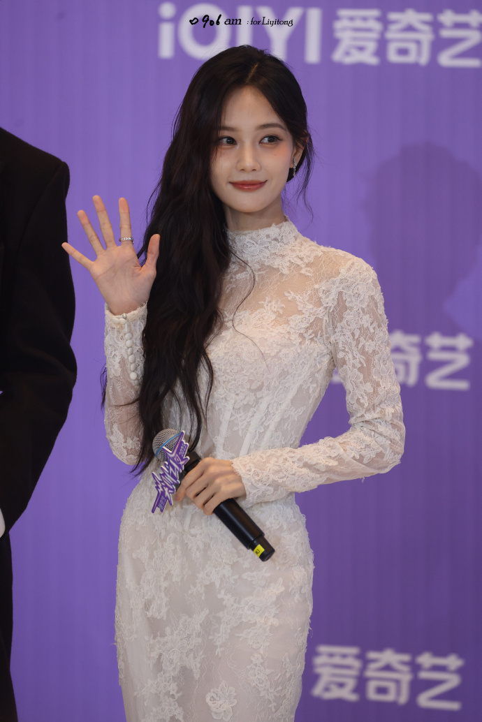 Thảm đỏ hot nhất Cbiz: Thảm đỏ hot nhất Cbiz: