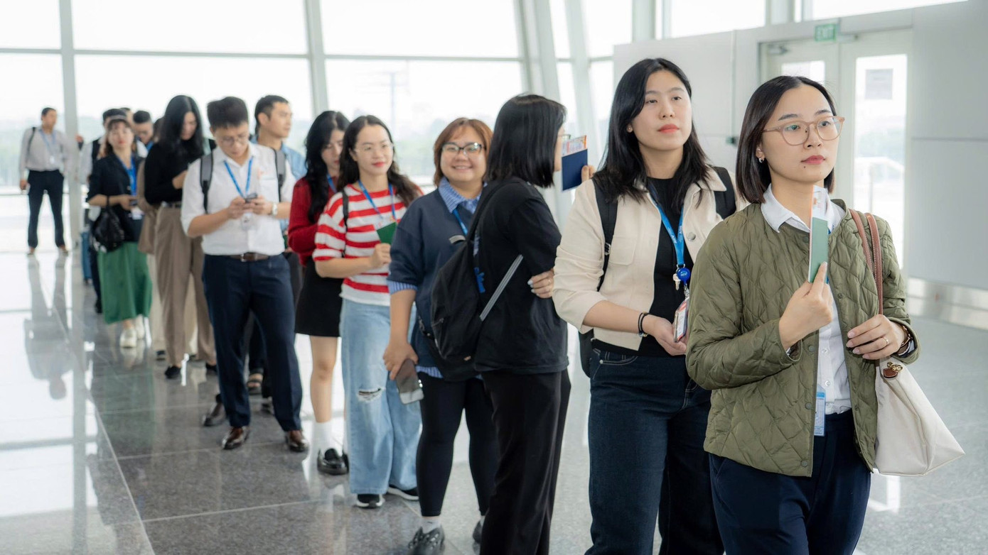 Hệ thống soi chiếu thông minh, kiểm tra an ninh chỉ vài giây ở sân bay Nội Bài- Ảnh 15.