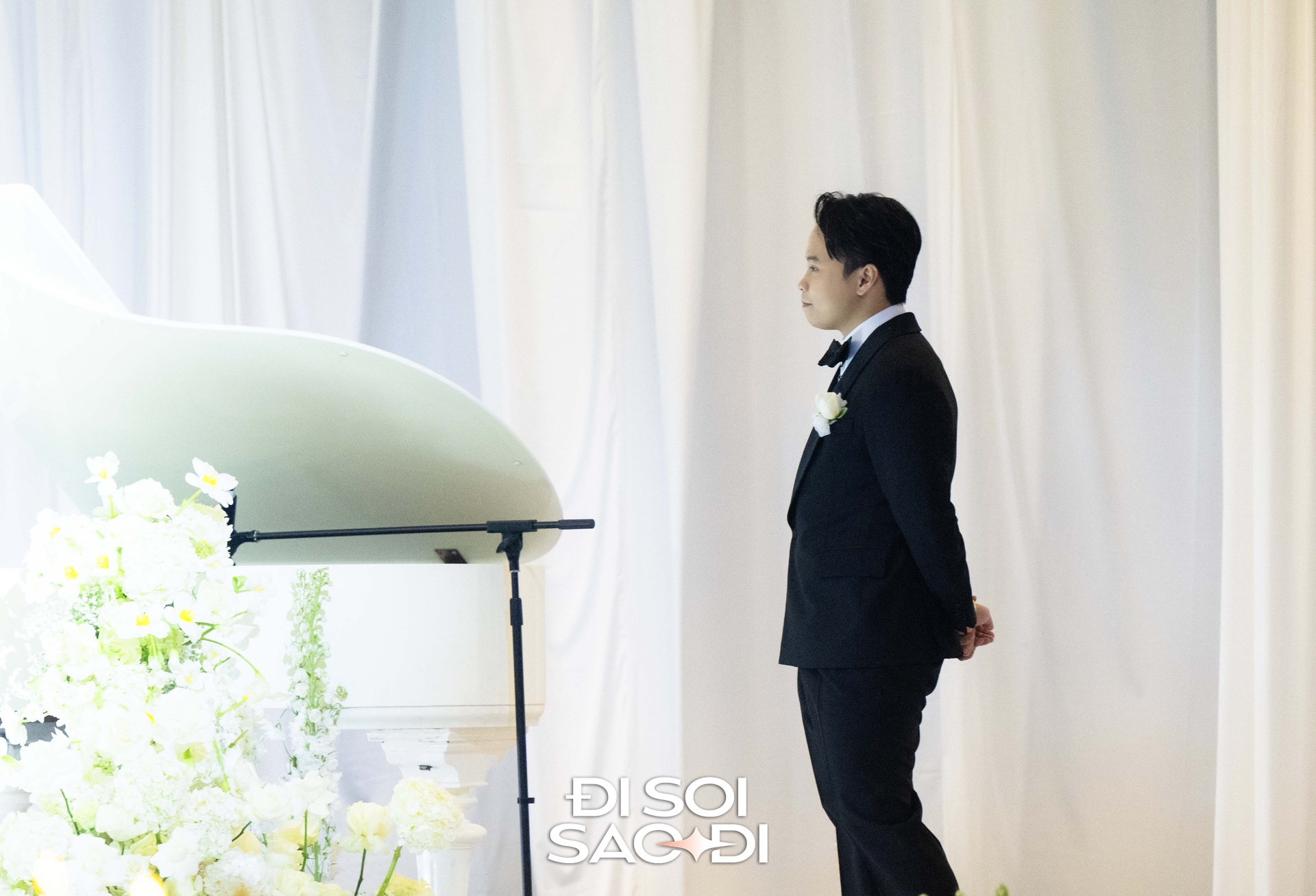 Đám cưới Hương Ly tại Hà Nội: Cô dâu che bụng lùm lùm, Hoa hậu Khánh Vân và dàn mỹ nhân đổ bộ - Ảnh 7. Đám cưới Hương Ly tại Hà Nội: Cô dâu che bụng lùm lùm, Hoa hậu Khánh Vân và dàn mỹ nhân đổ bộ - Ảnh 7.