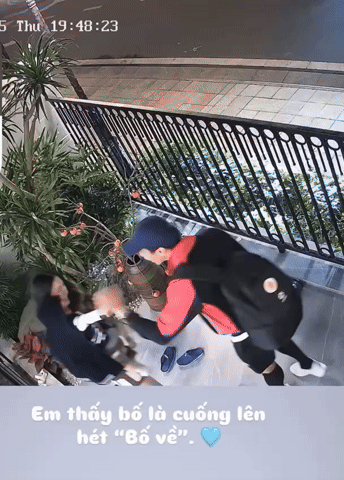 Camera trong biệt thự mấy chục tỷ hé lộ hôn nhân của Đoàn Văn Hậu - Doãn Hải My sau 2 năm về chung nhà- Ảnh 1. Camera trong biệt thự mấy chục tỷ hé lộ hôn nhân của Đoàn Văn Hậu - Doãn Hải My sau 2 năm về chung nhà- Ảnh 1.