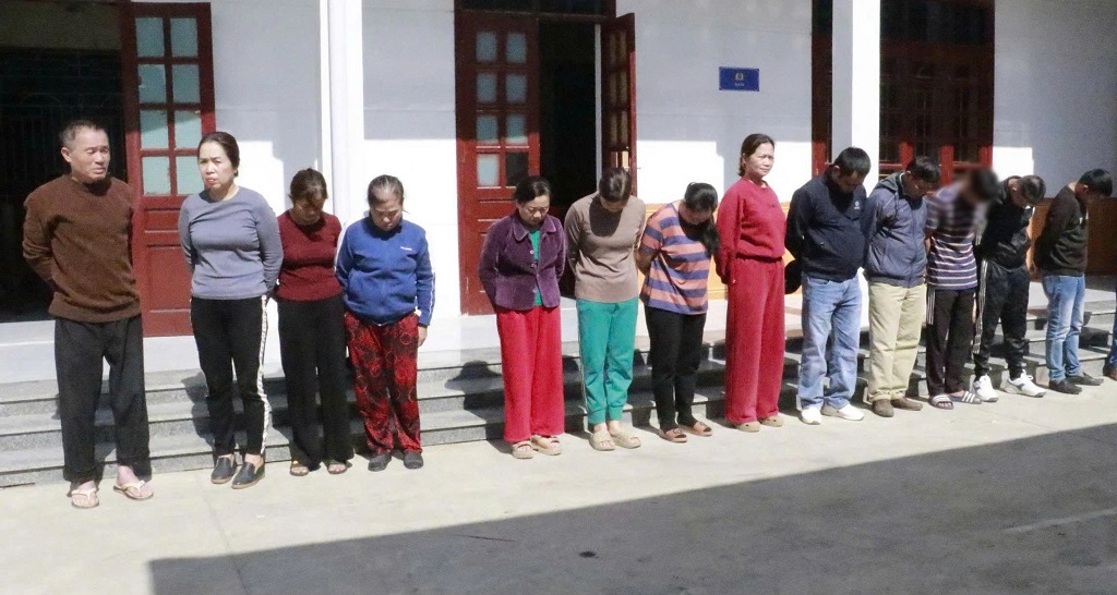 Bắt Trần Thị Châu và 13 người khác- Ảnh 2. Bắt Trần Thị Châu và 13 người khác- Ảnh 2.