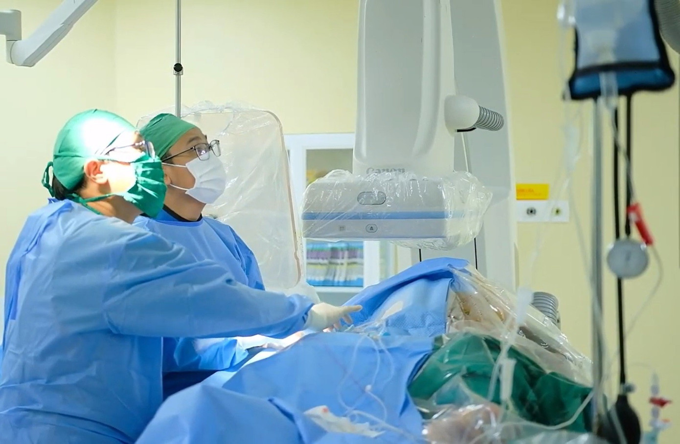 Cụ bà bị nhồi máu cơ tim cấp sau khi tiêm tại nhà- Ảnh 1.