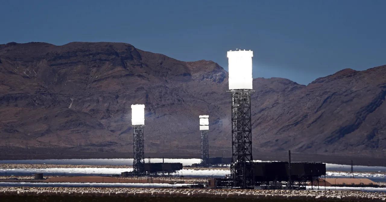 Kỳ quan kỹ thuật 60.000 tỷ, từng là niềm tự hào của Mỹ phải "chịu thua" trước sản phẩm giá rẻ Trung Quốc- Ảnh 1.