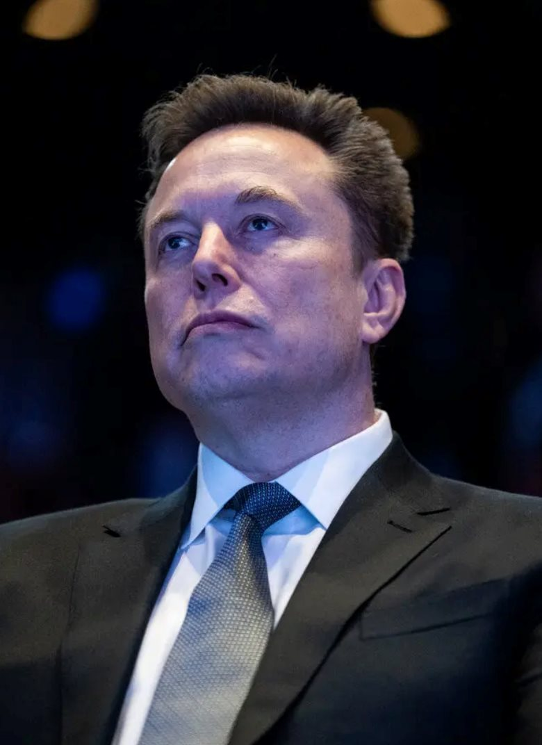 Elon Musk bị phạt 140 triệu USD, X nhận cáo buộc tiếp tay cho lừa đảo- Ảnh 1.