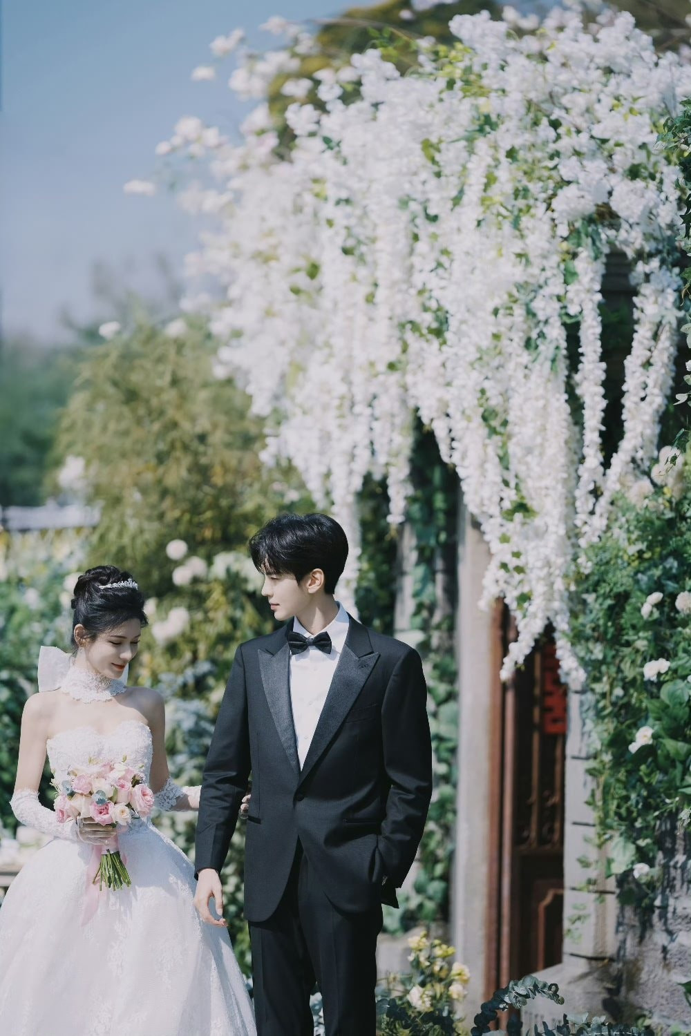 10 cặp đôi đẹp nhất Trung Quốc 2025: Triệu Lộ Tư - Trần Vỹ Đình xếp thứ 7, hạng 1 trời sinh để yêu nhau- Ảnh 3.