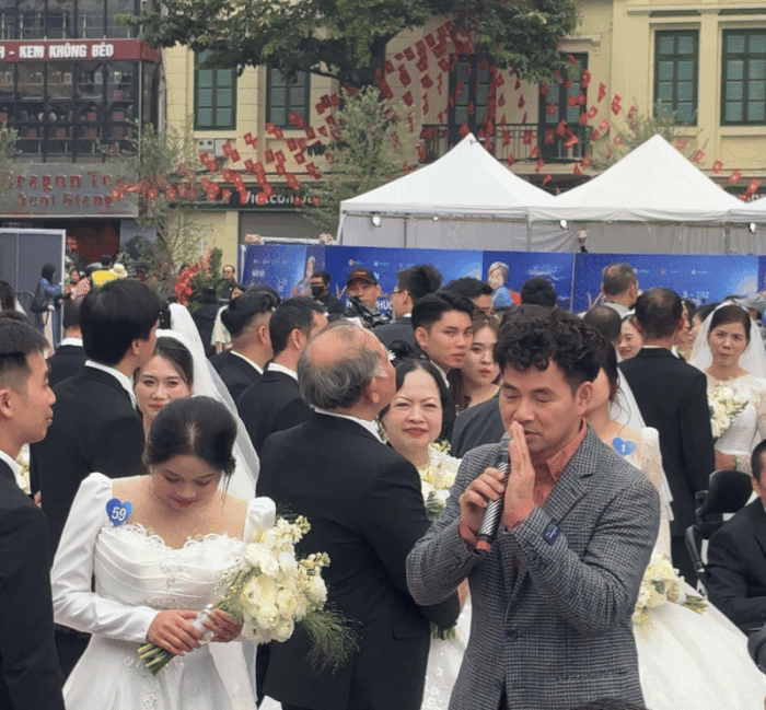 CLIP: Cục trưởng Xuân Bắc CLIP: Cục trưởng Xuân Bắc