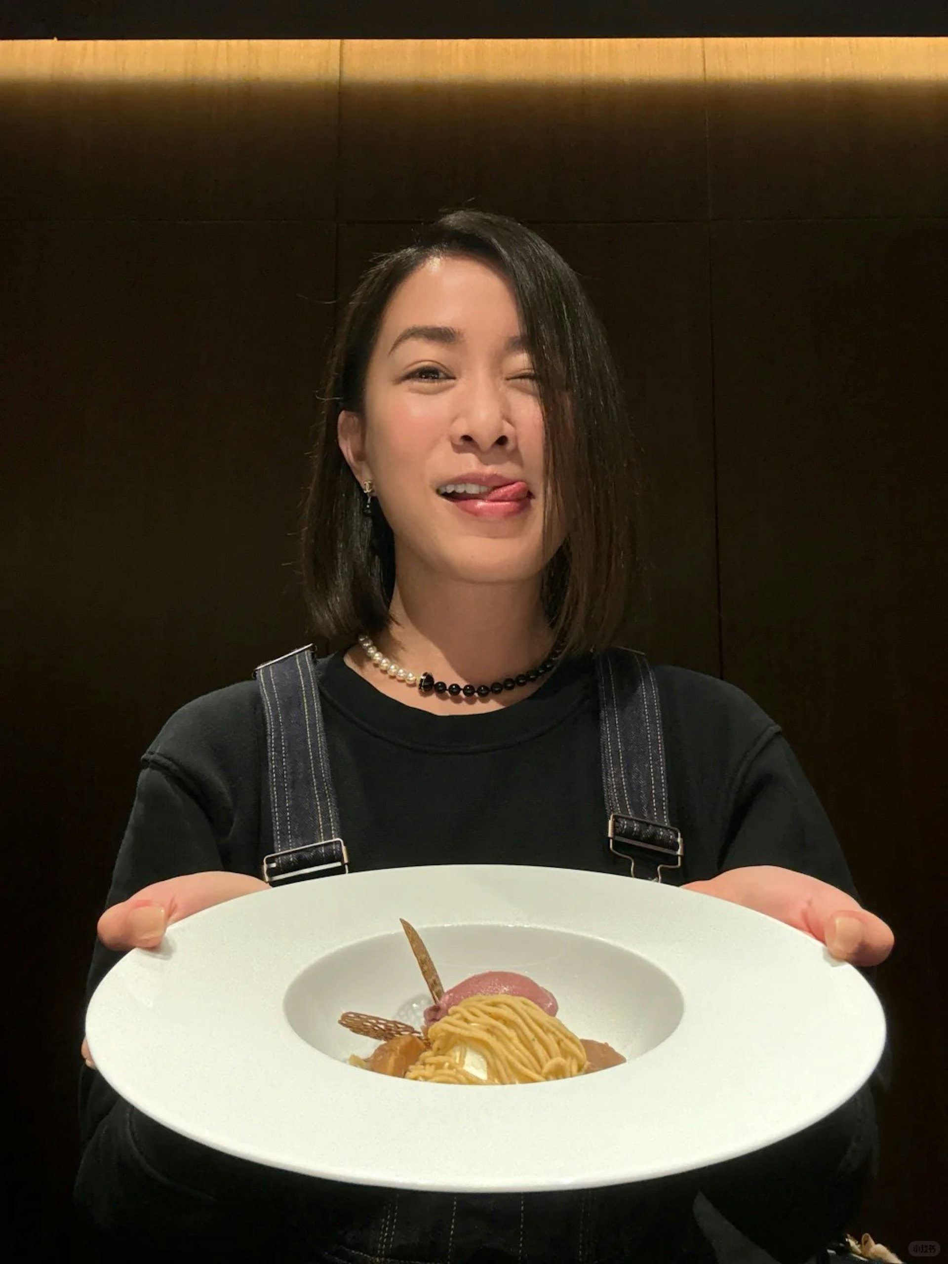 Xa Thi Mạn tuổi 50 da giàu collagen cực ít nếp nhăn: 1 món chống già không thể thiếu trong bữa sáng được tiết lộ!- Ảnh 4.