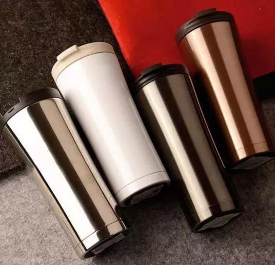 Hóa ra đây là 5 loại nước không nên đựng trong bình giữ nhiệt: Tôi đã phát hiện ra và chia sẻ với gia đình- Ảnh 3. Hóa ra đây là 5 loại nước không nên đựng trong bình giữ nhiệt: Tôi đã phát hiện ra và chia sẻ với gia đình- Ảnh 3.