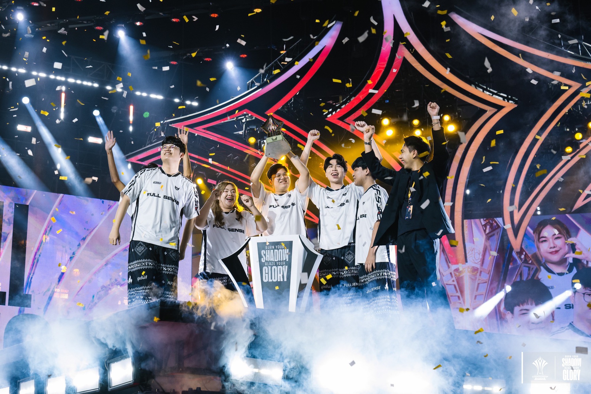 Hủy diệt cả giải đấu, Full Sense lên ngôi vô địch AIC 2025 với thành tích toàn thắng- Ảnh 3. Hủy diệt cả giải đấu, Full Sense lên ngôi vô địch AIC 2025 với thành tích toàn thắng- Ảnh 3.