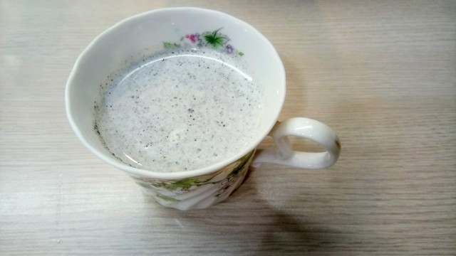 Thêm 1 loại hạt vào sữa giúp bảo vệ mạch máu và ngăn ngừa tắc nghẽn - phụ nữ uống còn hưởng nhiều lợi ích thời kỳ mãn kinh- Ảnh 2.