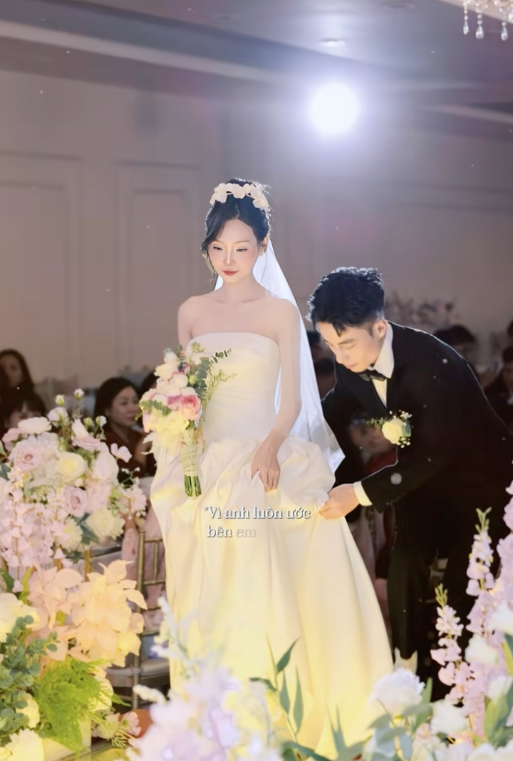 Quang Lâm Meme - “em họ Sơn Tùng M-TP” lấy vợ- Ảnh 8. Quang Lâm Meme - “em họ Sơn Tùng M-TP” lấy vợ- Ảnh 8.