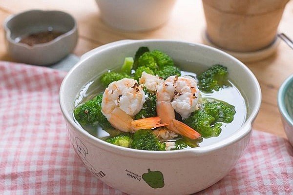 Tưởng tốt cho sức khỏe, ai ngờ súp lơ xanh lại có loạt ‘điểm tối’ khiến 3 nhóm người phải cực kỳ dè chừng khi ăn!- Ảnh 4.