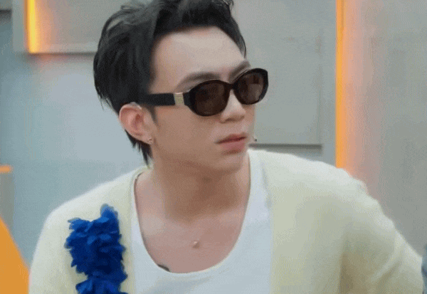 SOOBIN sốc mạnh, cả cõi mạng như “phát điên” vì Tân Binh Toàn Năng- Ảnh 3. SOOBIN sốc mạnh, cả cõi mạng như “phát điên” vì Tân Binh Toàn Năng- Ảnh 3.