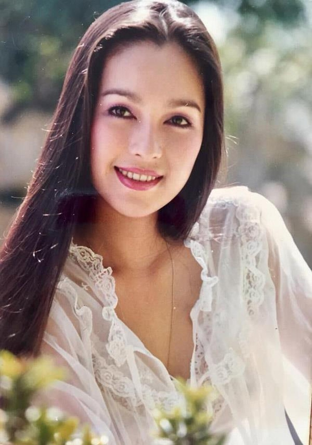 Vóc dáng tuổi 63 của mỹ nhân Việt duy nhất được tung hô “hoa hậu không ngai”, chồng yêu chiều hết mực- Ảnh 3. Vóc dáng tuổi 63 của mỹ nhân Việt duy nhất được tung hô “hoa hậu không ngai”, chồng yêu chiều hết mực- Ảnh 3.