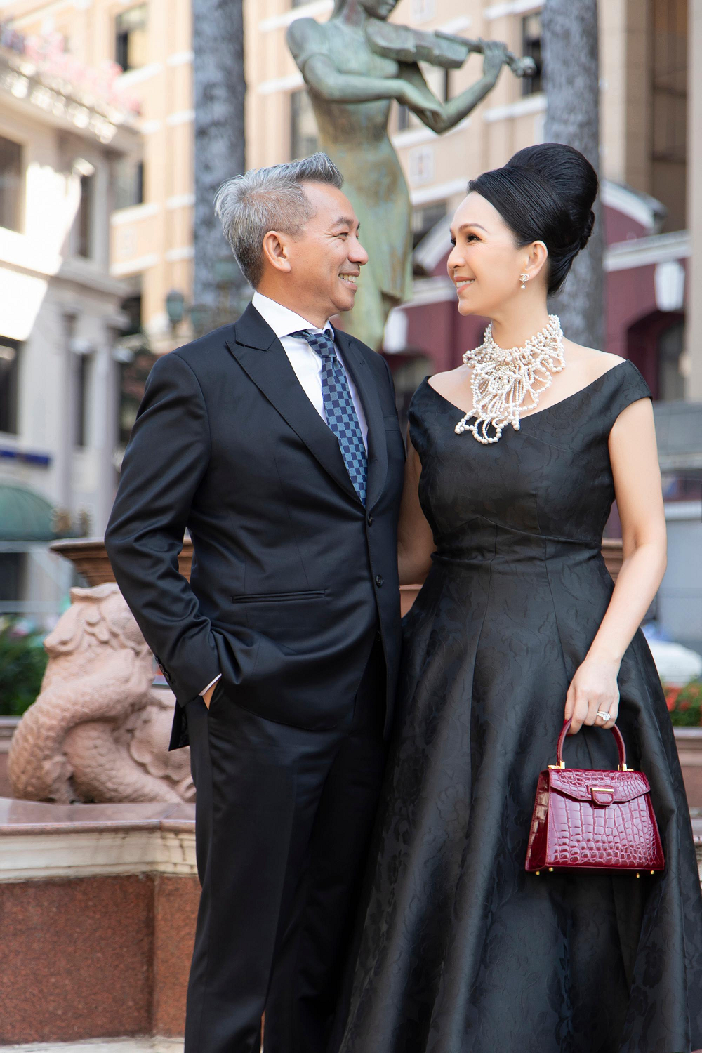 Vóc dáng tuổi 63 của mỹ nhân Việt duy nhất được tung hô “hoa hậu không ngai”, chồng yêu chiều hết mực- Ảnh 8. Vóc dáng tuổi 63 của mỹ nhân Việt duy nhất được tung hô “hoa hậu không ngai”, chồng yêu chiều hết mực- Ảnh 8.