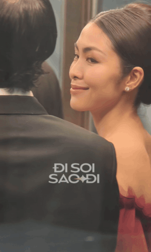 Hà Tăng phá đảo cam thường đến bờ vai cũng đẹp chấn động, tay trong tay với Louis Nguyễn đi đám cưới em gái- Ảnh 7. Hà Tăng phá đảo cam thường đến bờ vai cũng đẹp chấn động, tay trong tay với Louis Nguyễn đi đám cưới em gái- Ảnh 7.