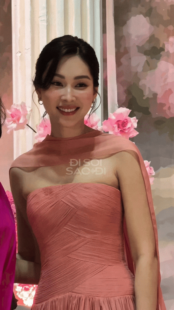 Đặng Thu Thảo hiếm hoi lộ diện trong đám cưới Tiên Nguyễn