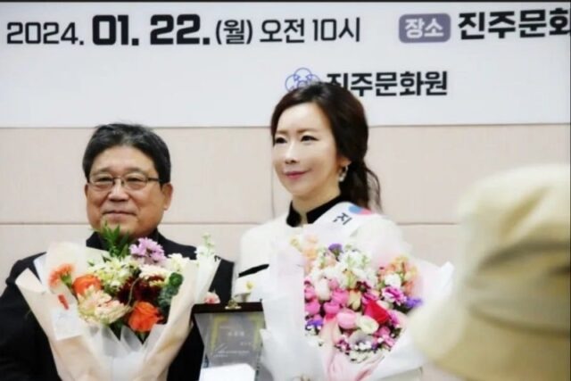 Lời khai bất thường trong vụ nữ ca sĩ S. hại chết con gái 20 tuổi, cảnh sát căng não đấu trí- Ảnh 1. Lời khai bất thường trong vụ nữ ca sĩ S. hại chết con gái 20 tuổi, cảnh sát căng não đấu trí- Ảnh 1.