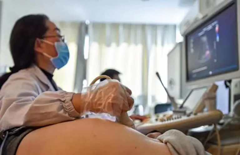 Chăm tập thể dục, người đàn ông 30 tuổi vẫn mắc gan nhiễm mỡ nặng- Ảnh 1.