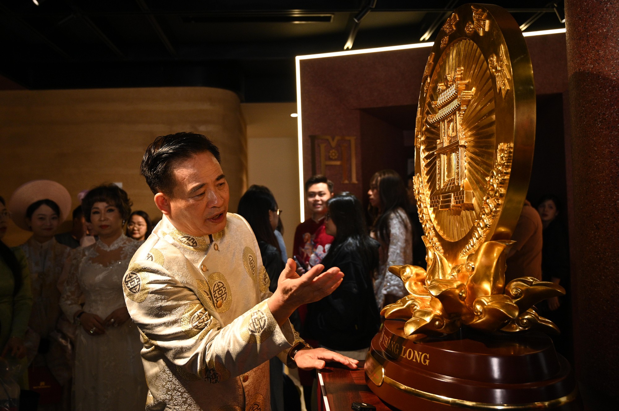 Bức ảnh hiếm thấy của gia tộc vàng nổi tiếng nhất Hà Nội- Ảnh 5. Bức ảnh hiếm thấy của gia tộc vàng nổi tiếng nhất Hà Nội- Ảnh 5.