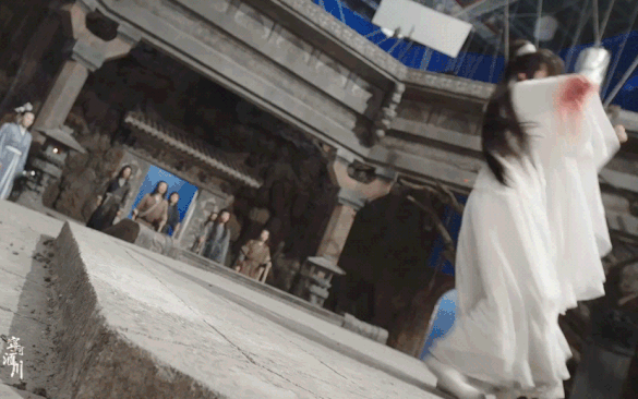 5 tạo hình cổ trang xấu nhất 2025: Hạng 1 visual thảm họa, không biết là trai hay gái