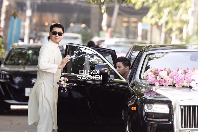 Dàn xe đón dâu hàng chục tỷ trong lễ cưới của Tiên Nguyễn và chồng gốc Dubai- Ảnh 5. Dàn xe đón dâu hàng chục tỷ trong lễ cưới của Tiên Nguyễn và chồng gốc Dubai- Ảnh 5.