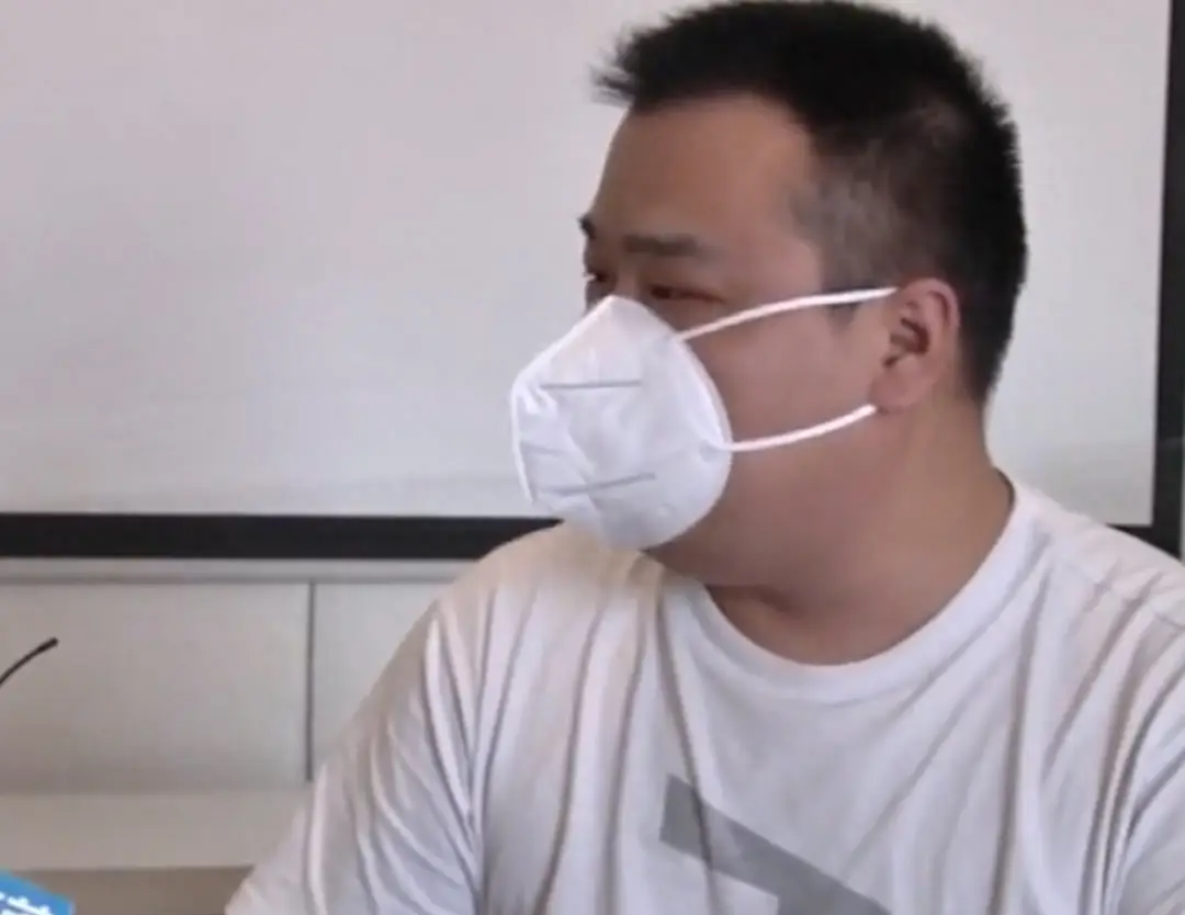 Vợ tiêu hơn 1,4 tỷ trong 4 năm, chồng bất lực đòi ly hôn- Ảnh 1.