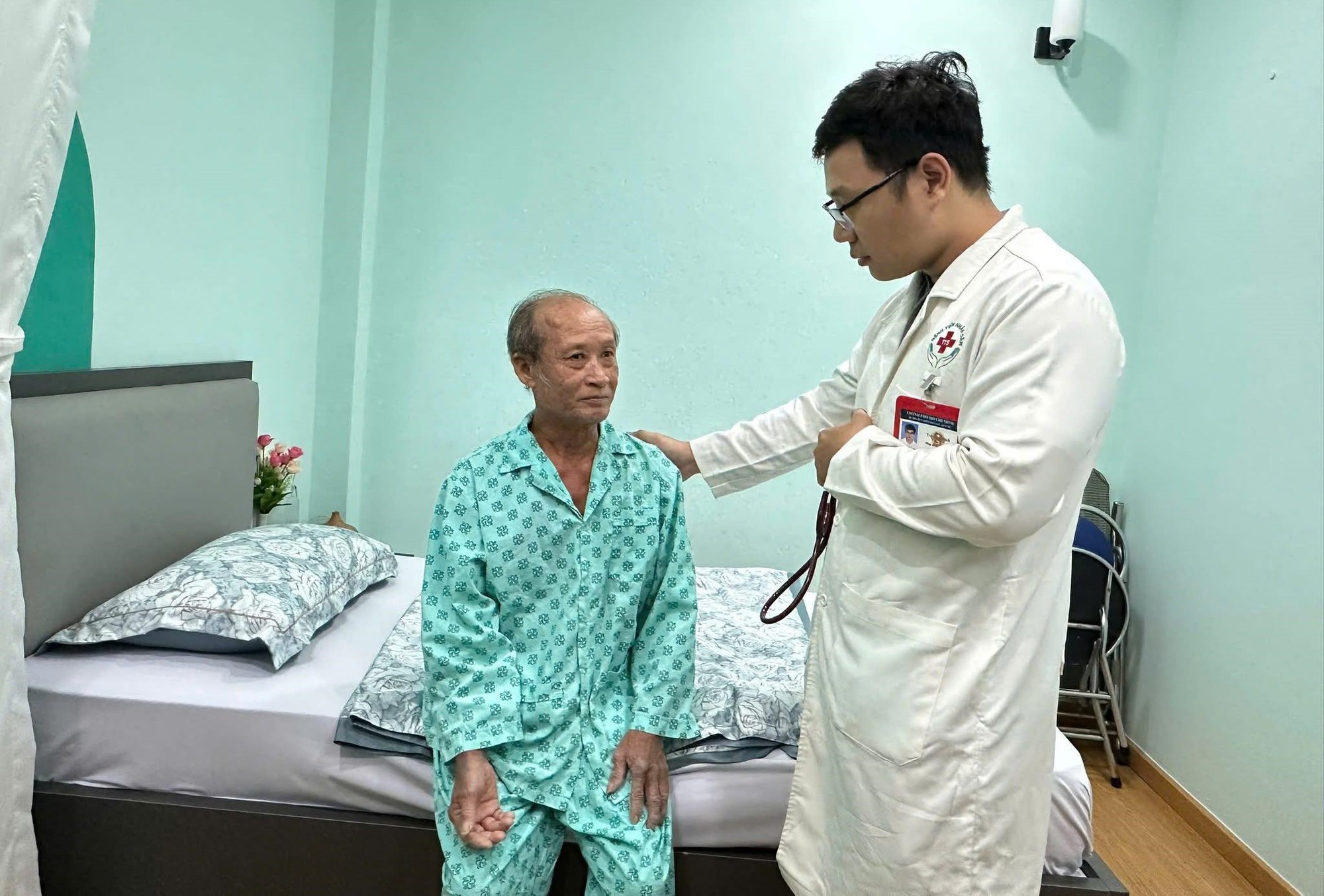 Dự kiến chi gần 527.000 tỉ đồng để giải quyết các chế độ BHXH, BHYT, BHTN năm 2026- Ảnh 1.