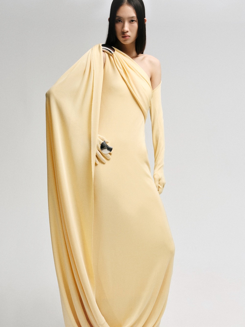 Dàn mỹ nhân đi ăn cưới con gái tỷ phú: Lên đồ tinh tế thanh lịch, quan trọng là KHÔNG lấn lướt cô dâu- Ảnh 18. Dàn mỹ nhân đi ăn cưới con gái tỷ phú: Lên đồ tinh tế thanh lịch, quan trọng là KHÔNG lấn lướt cô dâu- Ảnh 18.