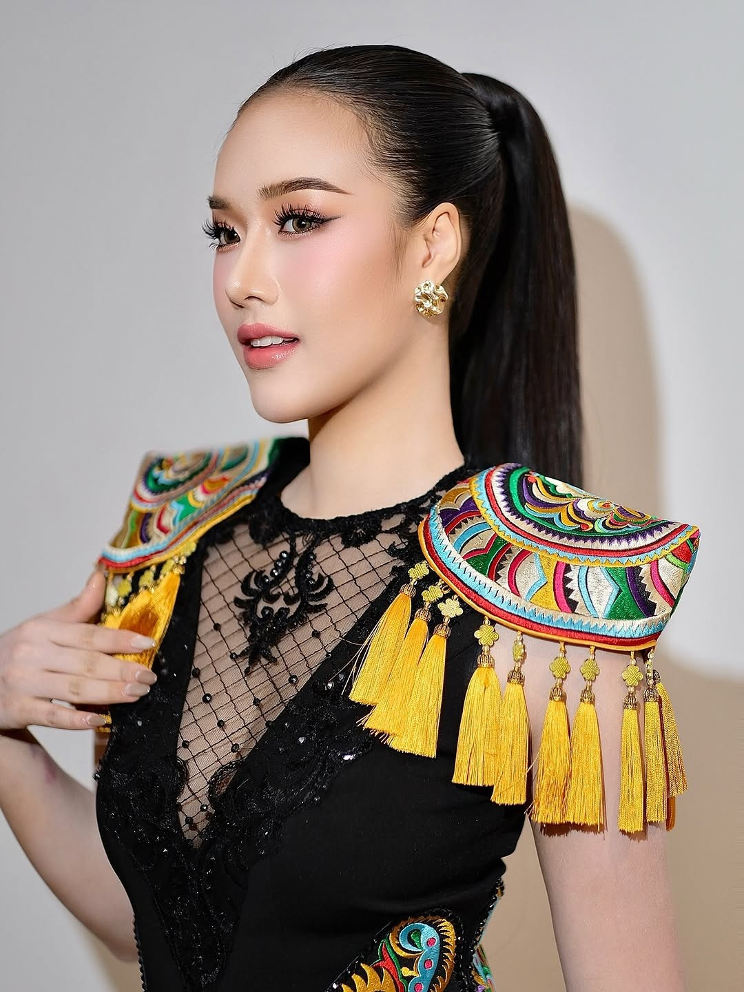 Người đẹp gốc Việt 18 tuổi ở Hoa hậu Hòa bình Thái Lan- Ảnh 23.