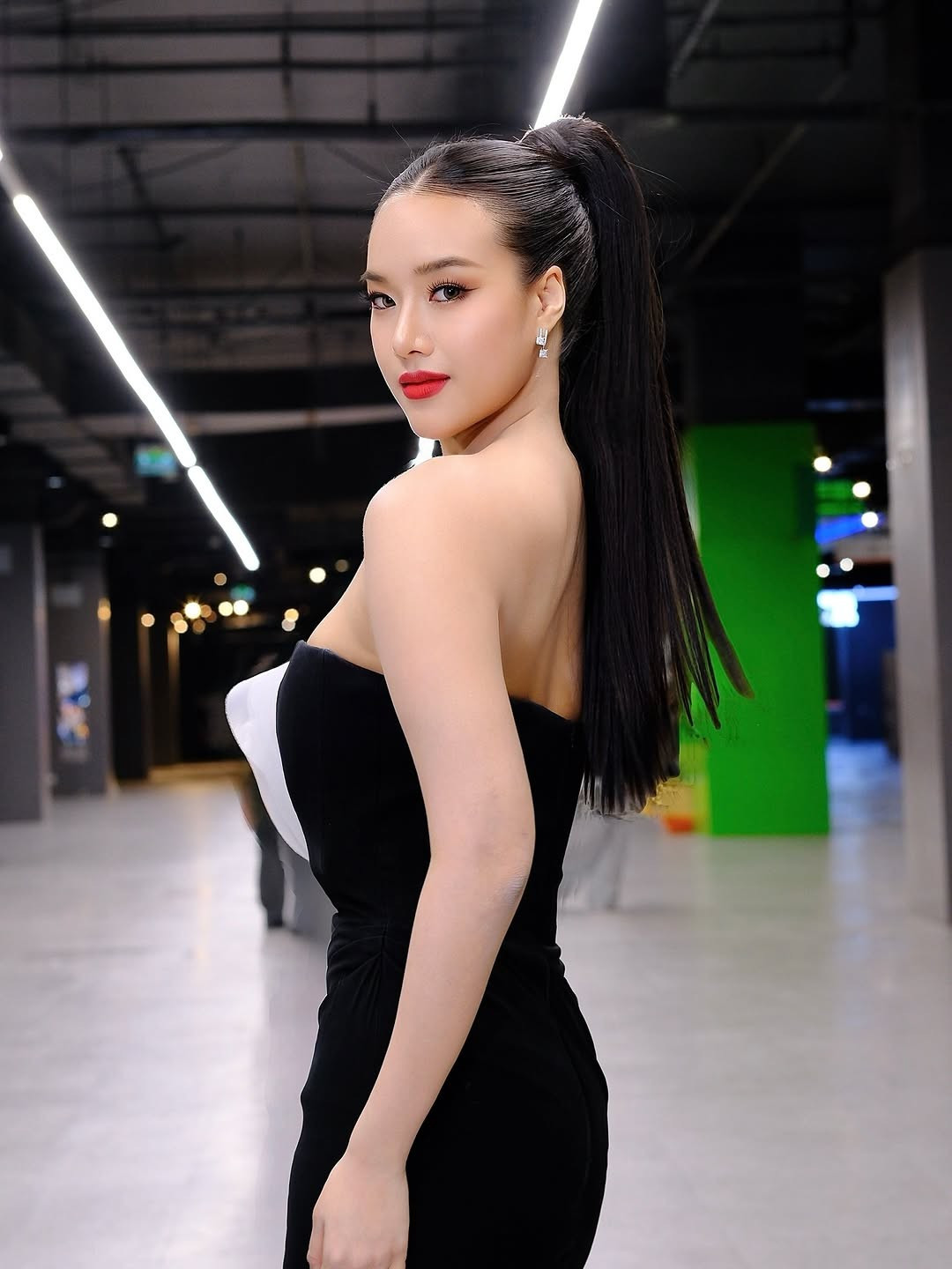 Người đẹp gốc Việt 18 tuổi ở Hoa hậu Hòa bình Thái Lan- Ảnh 16.