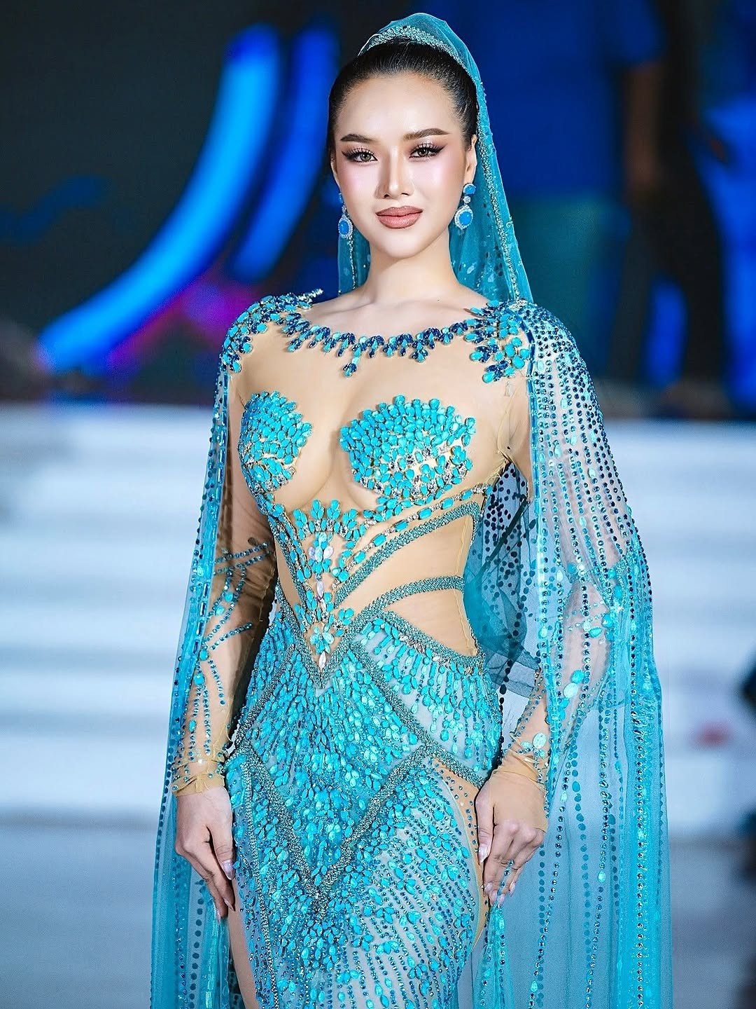 Người đẹp gốc Việt 18 tuổi ở Hoa hậu Hòa bình Thái Lan- Ảnh 8.