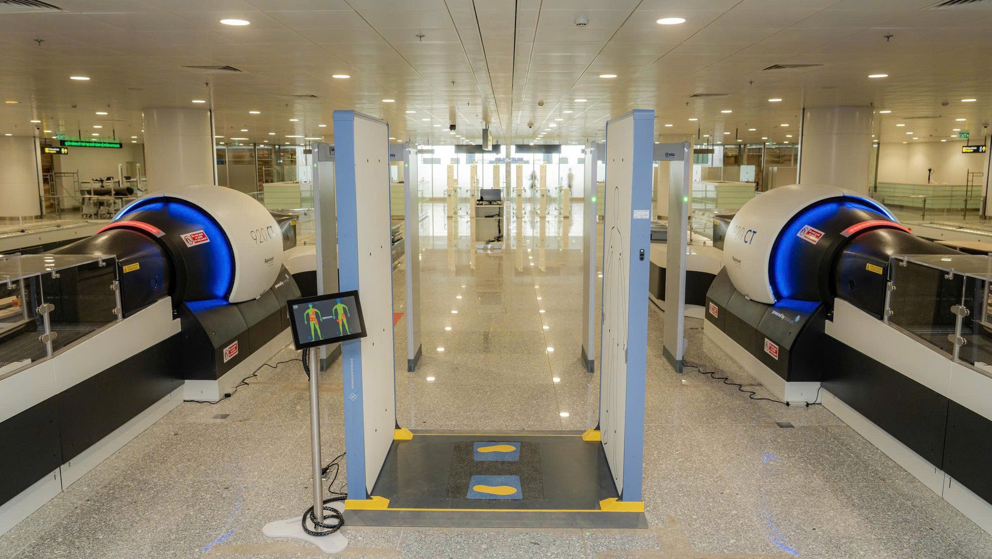 Nhà ga T2 Nội Bài sau mở rộng, thiết bị hiện đại tự động trả khay, không cần tháo laptop- Ảnh 4. Nhà ga T2 Nội Bài sau mở rộng, thiết bị hiện đại tự động trả khay, không cần tháo laptop- Ảnh 4.