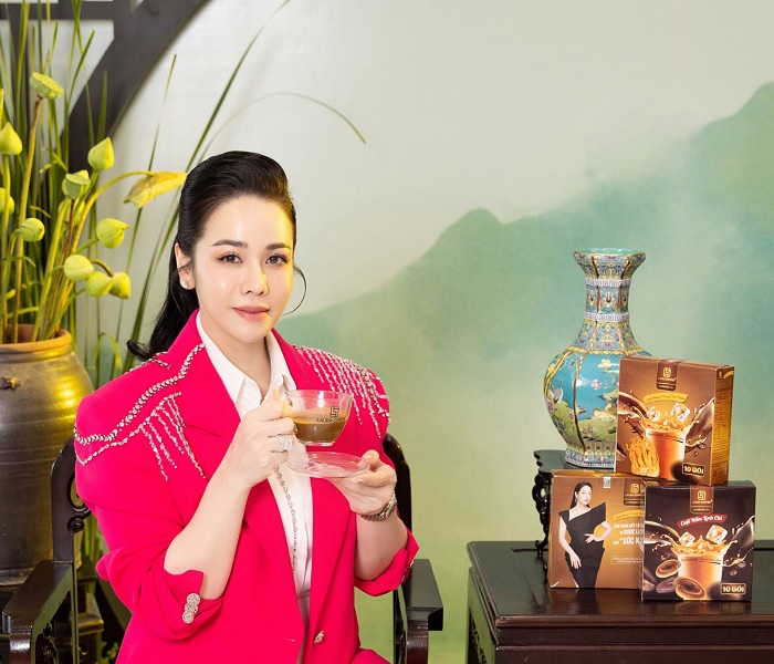 Hé mở hệ sinh thái doanh nghiệp của ca sĩ Nhật Kim Anh- Ảnh 1.