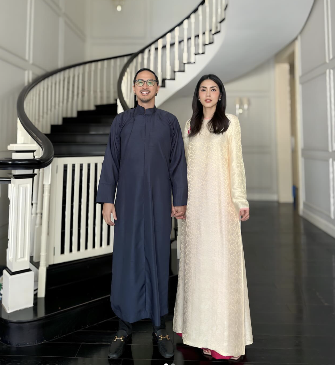 Đẳng cấp dâu hào môn: 4 tiêu chí chọn áo dài Đẳng cấp dâu hào môn: 4 tiêu chí chọn áo dài