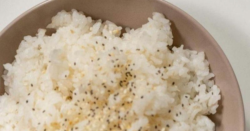 Ngày càng nhiều người tử vong vì bệnh tiểu đường, bác sĩ cảnh báo: Thà uống nước cầm hơi còn hơn ăn 3 loại bữa tối này