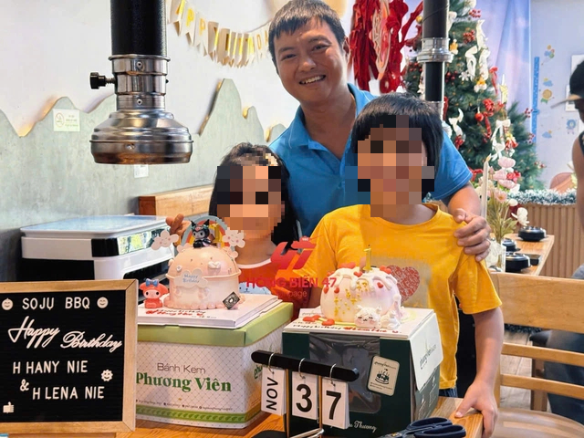 Thông tin bất ngờ về vụ việc 2 cháu nhỏ bị cha xích, nhốt trong căn phòng bẩn thỉu- Ảnh 1. Thông tin bất ngờ về vụ việc 2 cháu nhỏ bị cha xích, nhốt trong căn phòng bẩn thỉu- Ảnh 1.